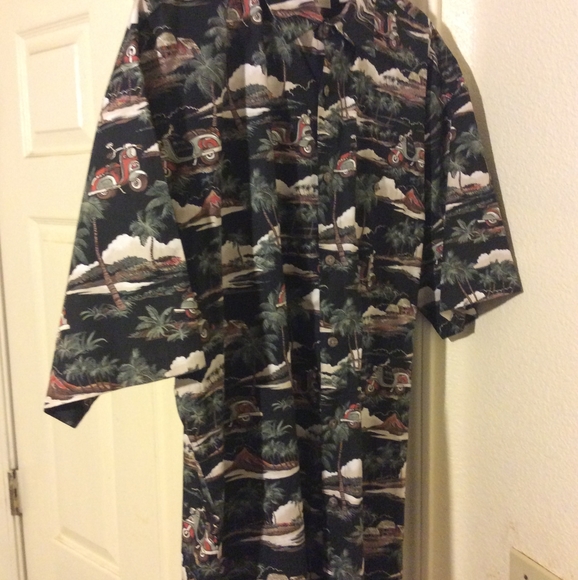 XL All Over Print Button-up Shirt - Picture 2 of 2